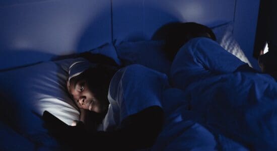 The Mitochondria-Sleep Connection: Why Your Cells Need Darkness to Heal